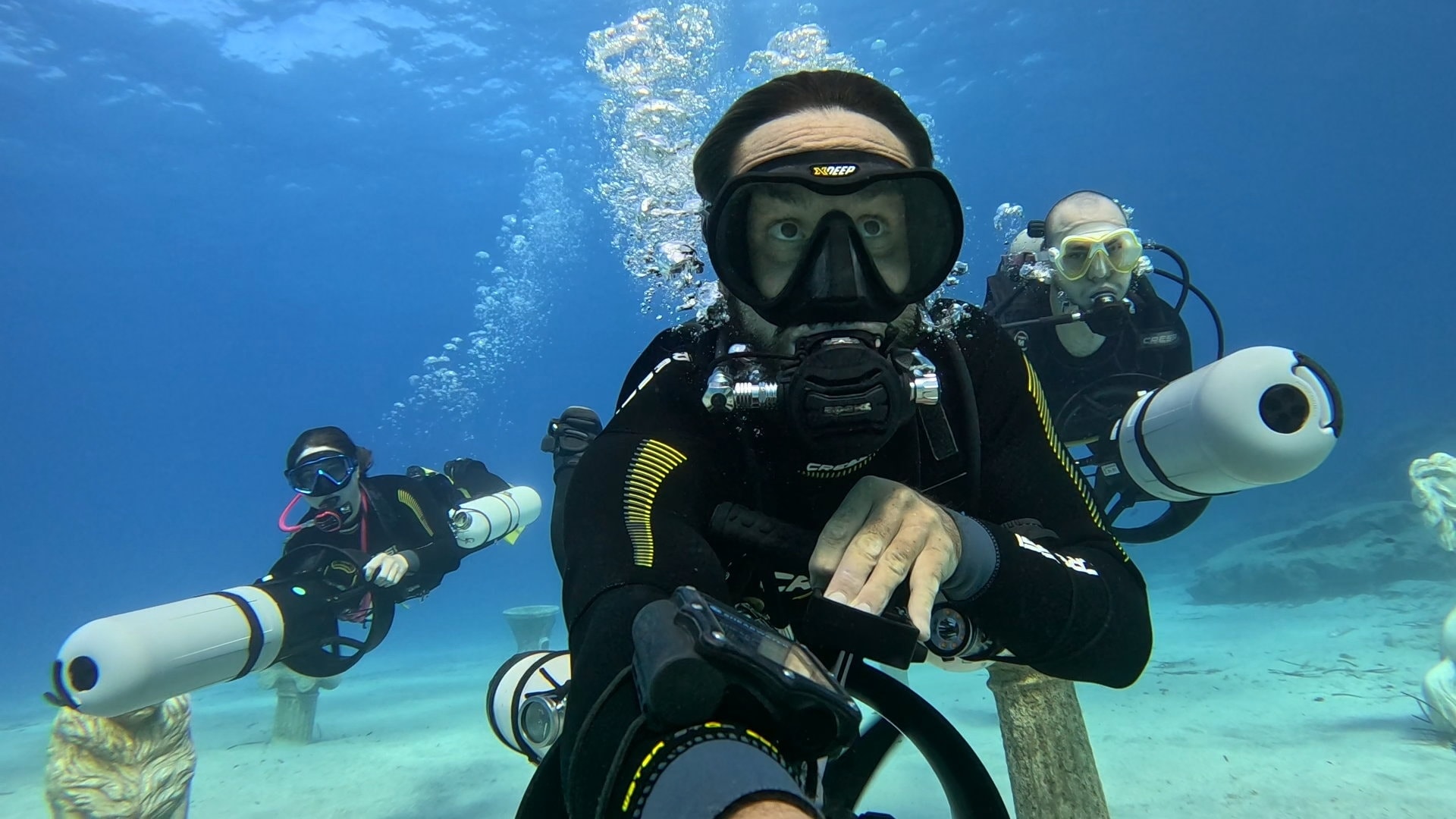 DPV diving